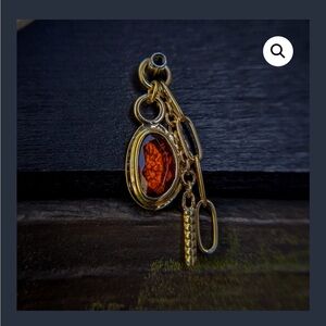 Like new Highnoon Handmade comet charm w Spessartite Garnet in yellow gold🧡❤️💛